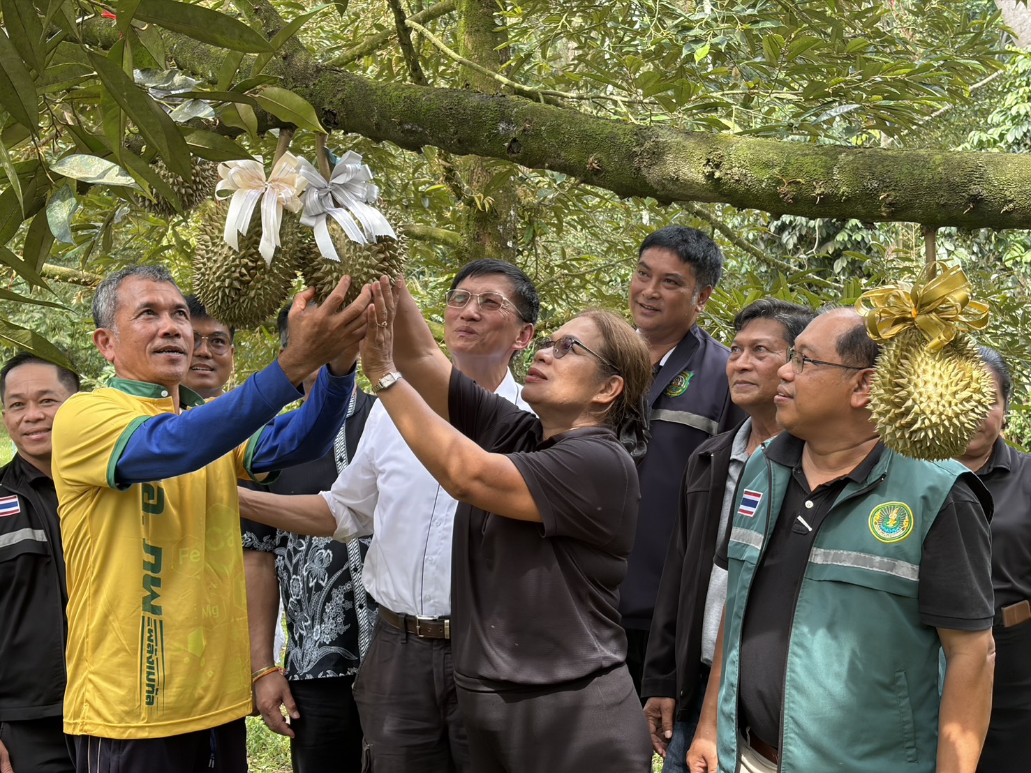 ร่วมงาน Kick off เปิดฤดูกาล ทุเรียนคุณภาพ “เมืองคนดี” ปี 2569 อำเภอคีรีรัฐนิคม จังหวัดสุราษฎร์ธานี