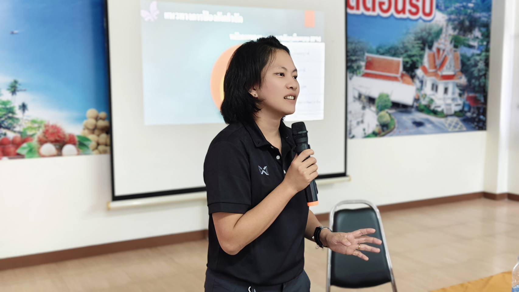 ศทอ.สุราษฎร์ธานี เป็นวิทยากรอบรมกิจกรรมพัฒนาเกษตรกรผู้สำรวจแปลงติดตามสถานการณ์ศัตรูพืช