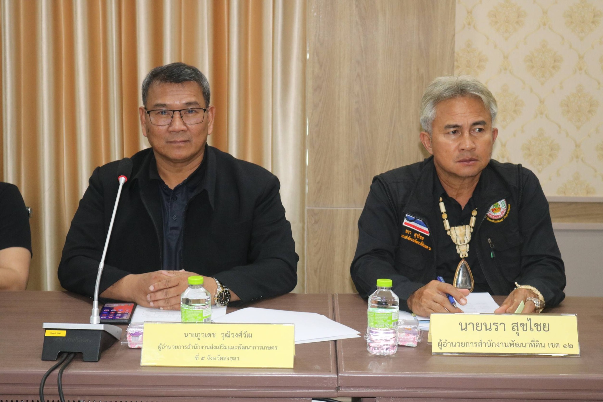 เกษตรเขตห้าร่วมลงพื้นที่ติดตามสถานการณ์การผลิตเกลือทะเลปัตตานี และร่วมการประชุมคณะอนุกรรมการขับเคลื่อนรักษาเสถียรภาพราคาเกลือทะเล ระดับจังหวัด